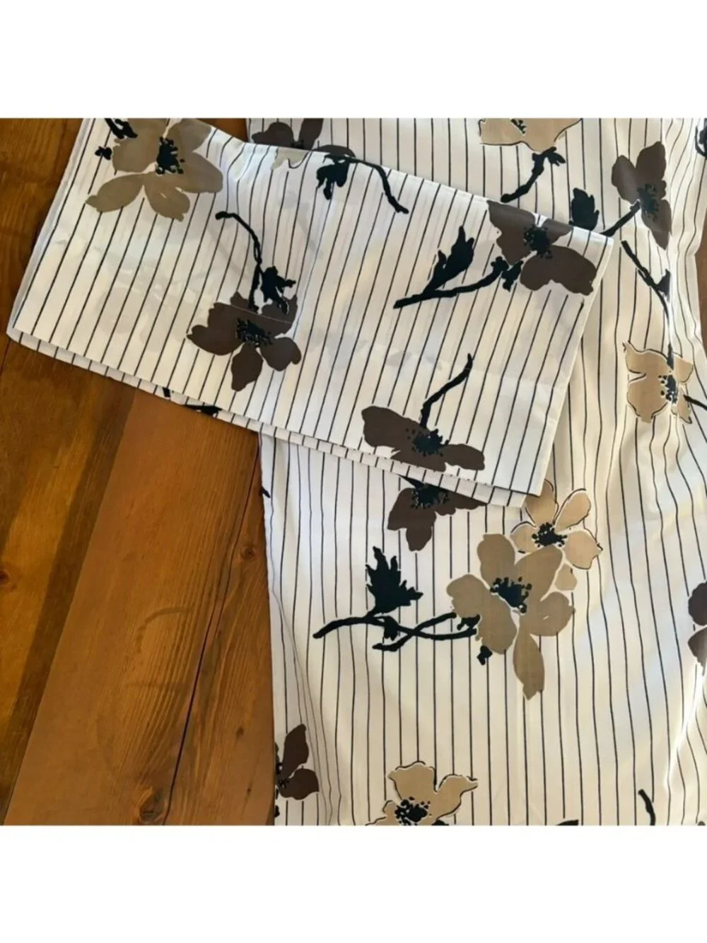 2 Vtg Bill Blass Springmaid King Pillowcases Nippon Floral & Stripe Percale